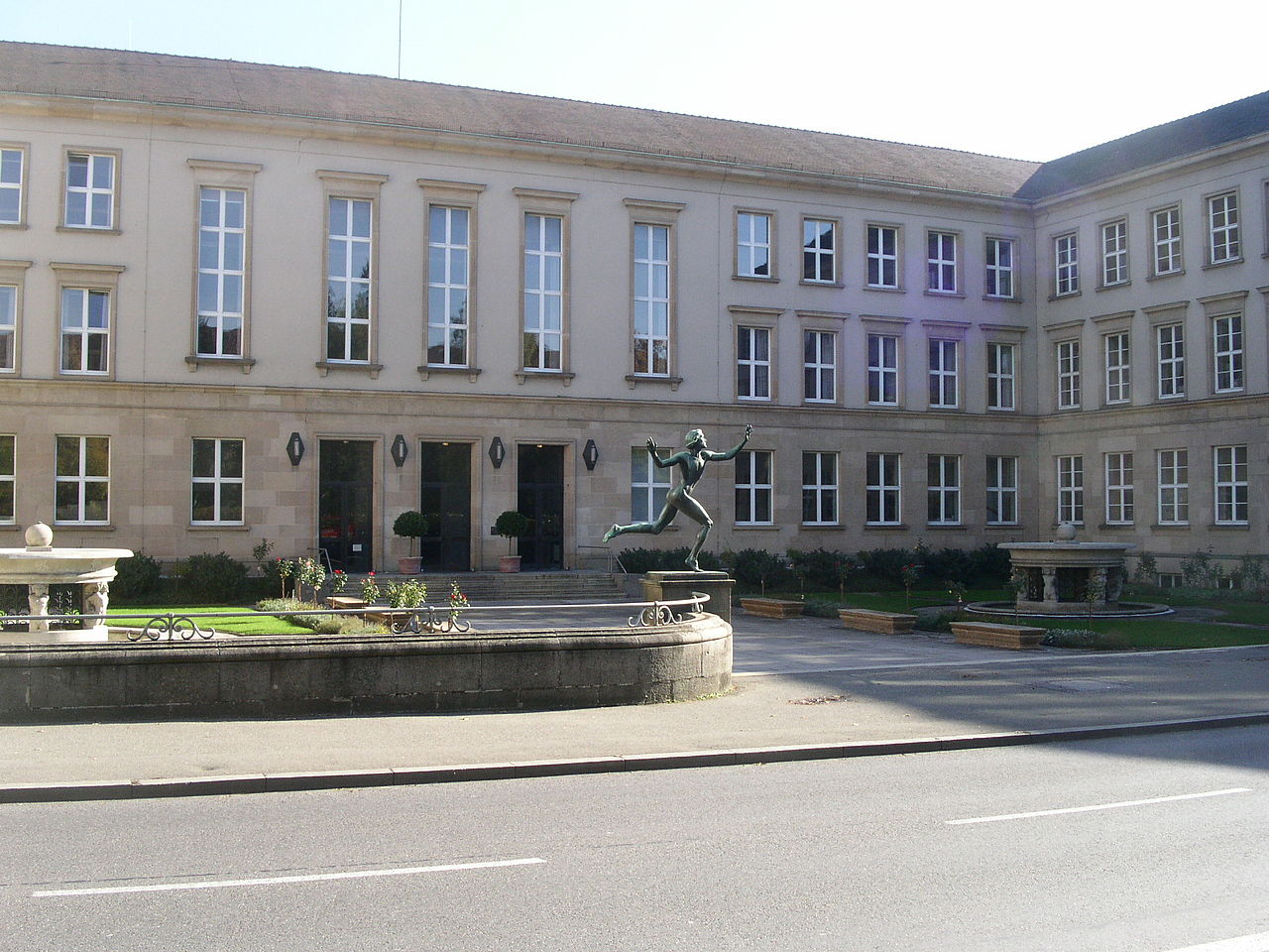 Uni Tübingen Neue Aula Rückseite